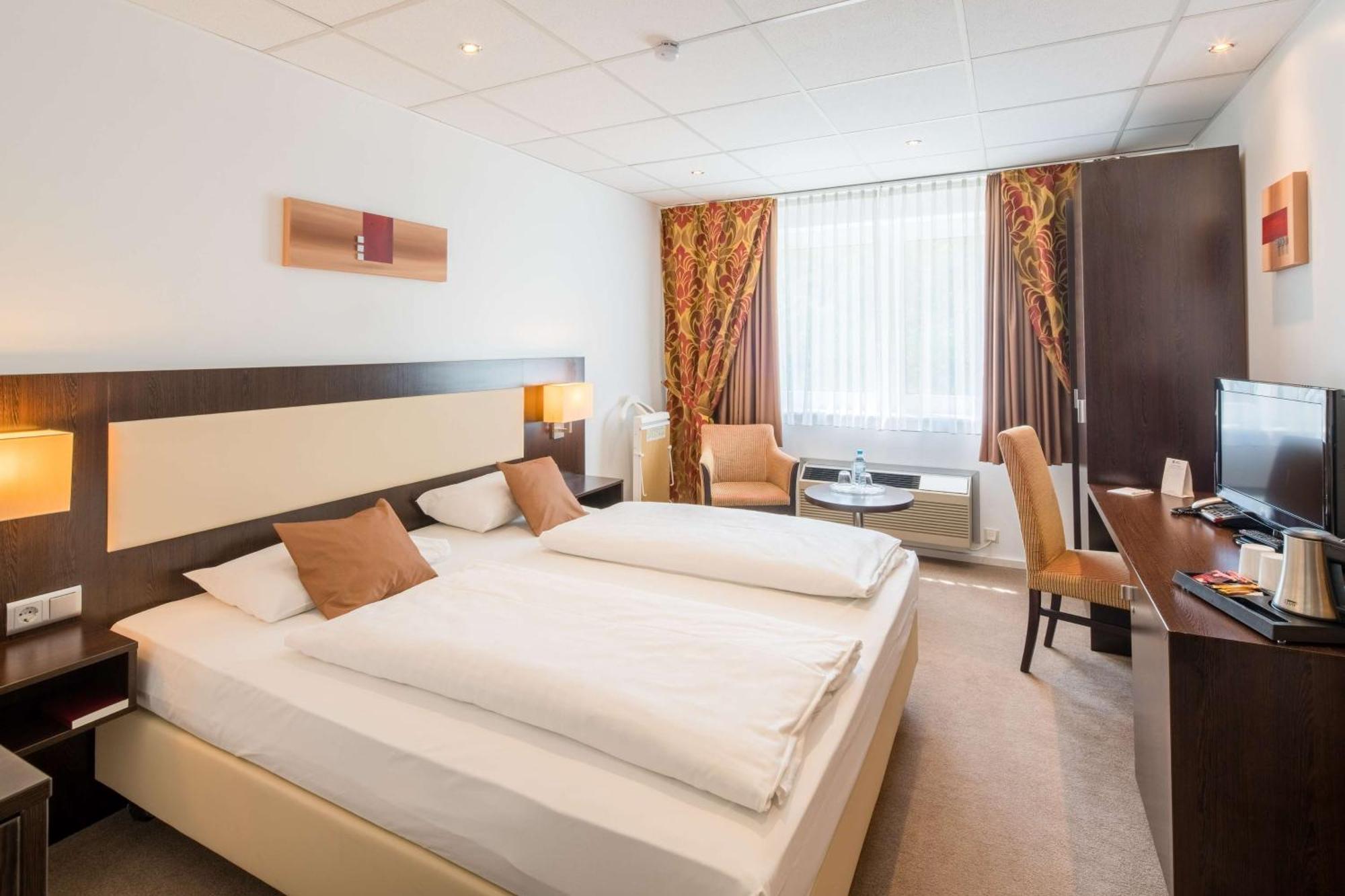 Best Western Hotel Jena Exterior photo